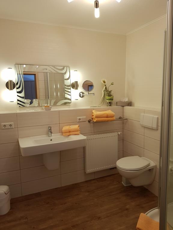 Hotel Garni Gasthof Bucksande Apen エクステリア 写真